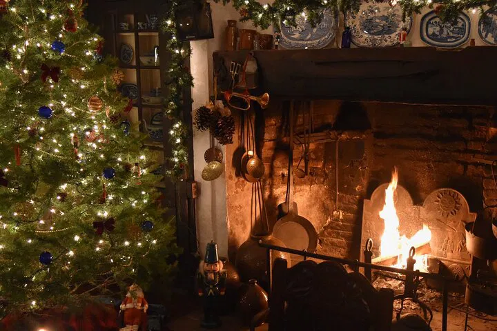 Salem's Ghosts of Christmas Past Fireside Tales