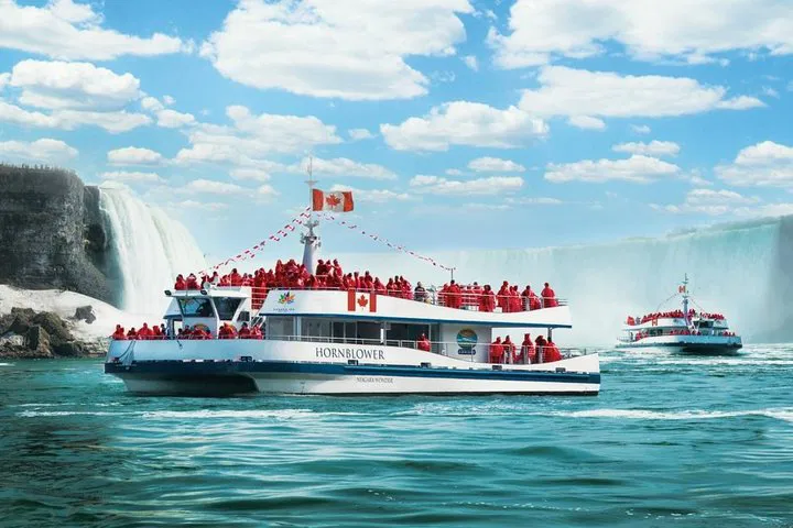 Niagara Falls Canadian Adventure: Cruise, Lunch, and Falls Immersion!