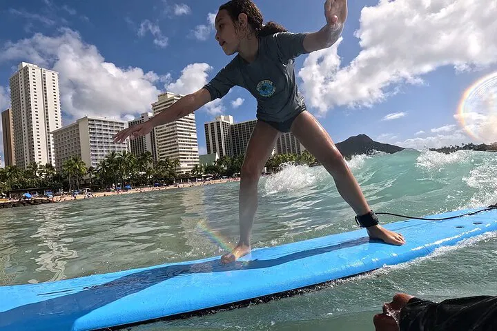 Ride the Iconic Waves: Waikiki Beginner Surfing Lessons