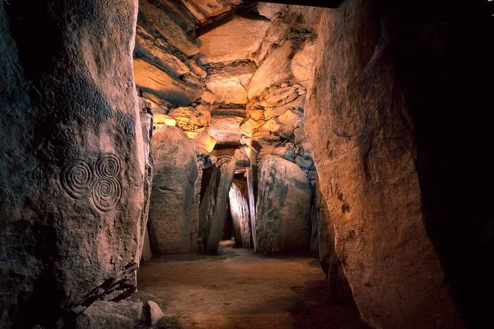 Unveiling Ancient Ireland: A Luxurious Newgrange & Tara Private Tour