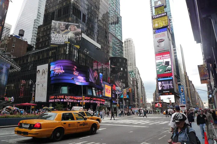 Manhattan Midtown & Times Square: A Private, Unforgettable Journey
