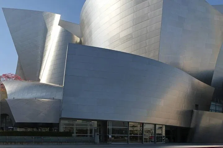 Discover Downtown LA's Secrets: An Immersive Audio Adventure