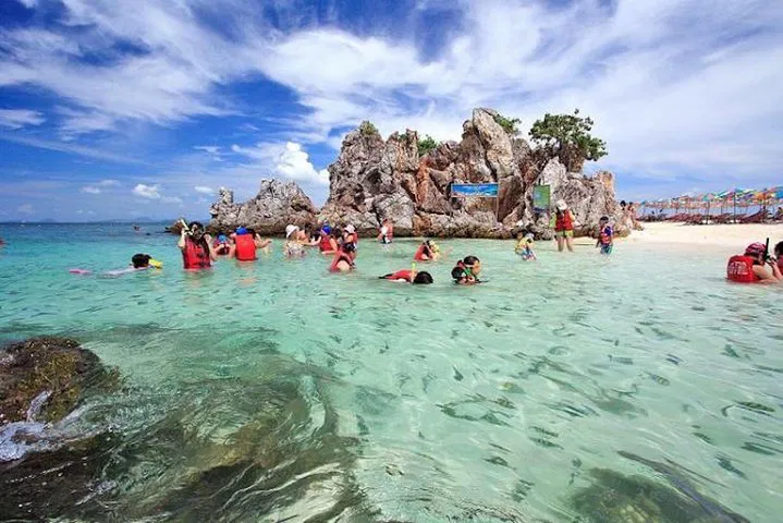 Discover Paradise: Phi Phi & Maiton Premium Speedboat Tour!