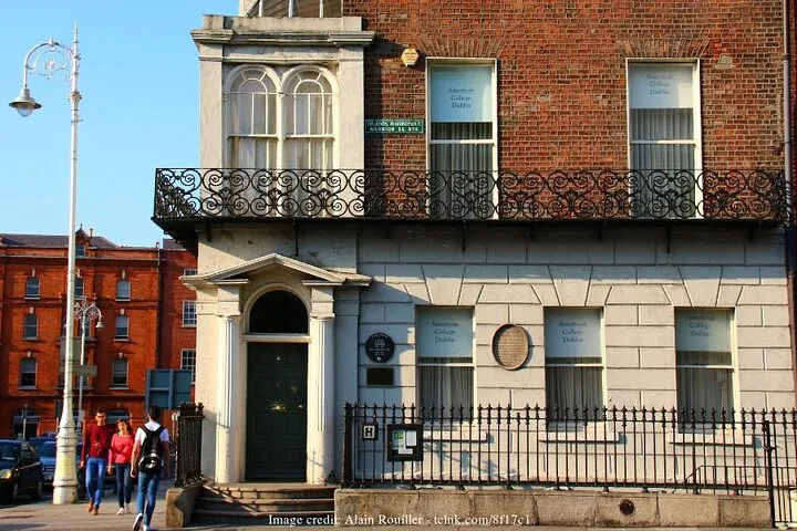Dublin's Literary Legends: Uncover Hidden Stories on a Private Walking Tour